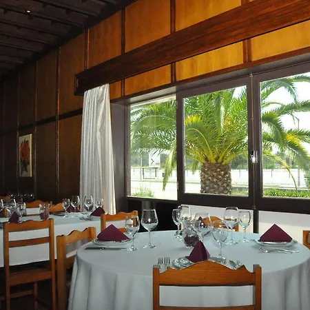 Do Cais Hotel Darque