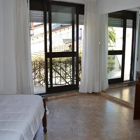 Hotel Do Cais 2*